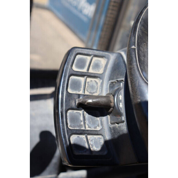 2012 Yale GDP35VX-49152443