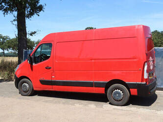 2013-renault-master-1489384-49152454