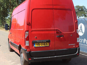 2013-renault-master-1489384-49152455