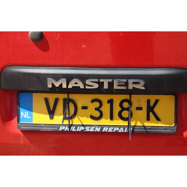 2013 رينو Master-49152469