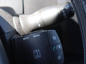 2013-renault-master-1489384-49152483