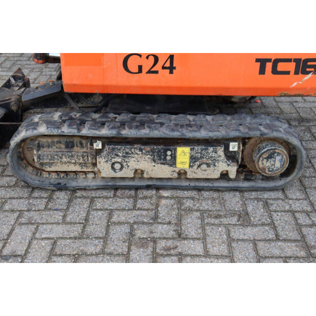 2017 SCHAEFF TC16-49152566