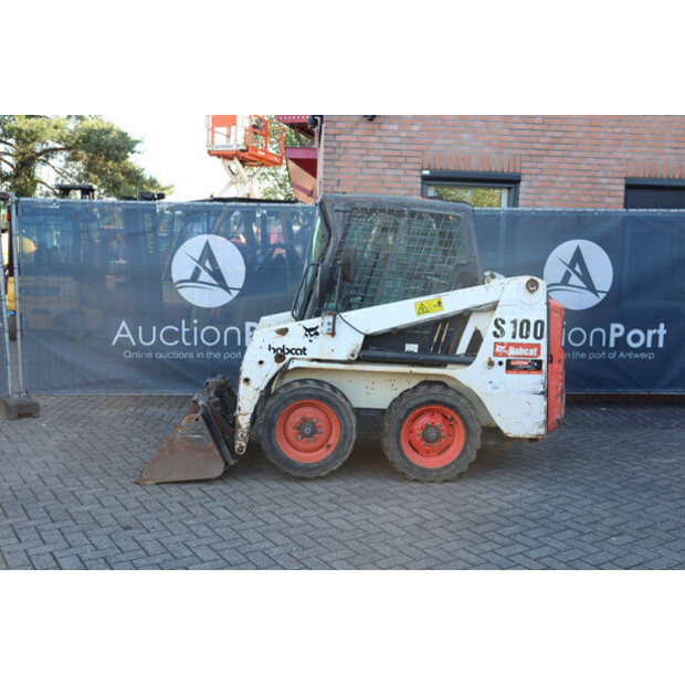 2010 BOBCAT S100-49152620