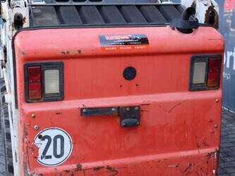 2010-bobcat-s100-1489388-49152633