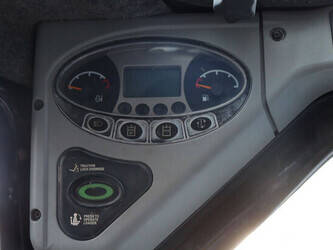 2010-bobcat-s100-1489388-49152640