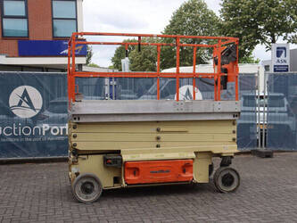 Image for LIFTS 2011 JLG 3246 ES for Sale in Belgium