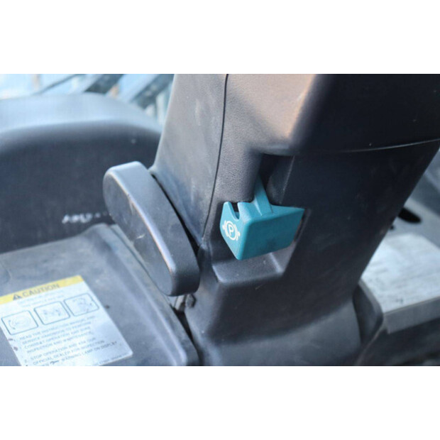 2020 Toyota 02-8FDF30-49152823