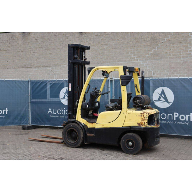 2013 Hyster H3.0FT-49152840