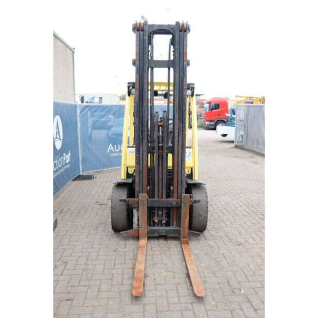 2013 Hyster H3.0FT-49152845