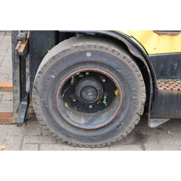 2013 Hyster H3.0FT-49152852