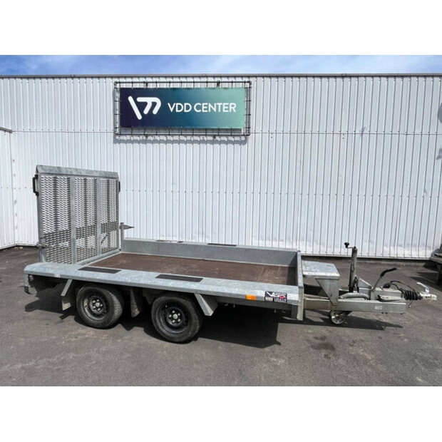 2018 هابرت Indigo LF-2-49152874
