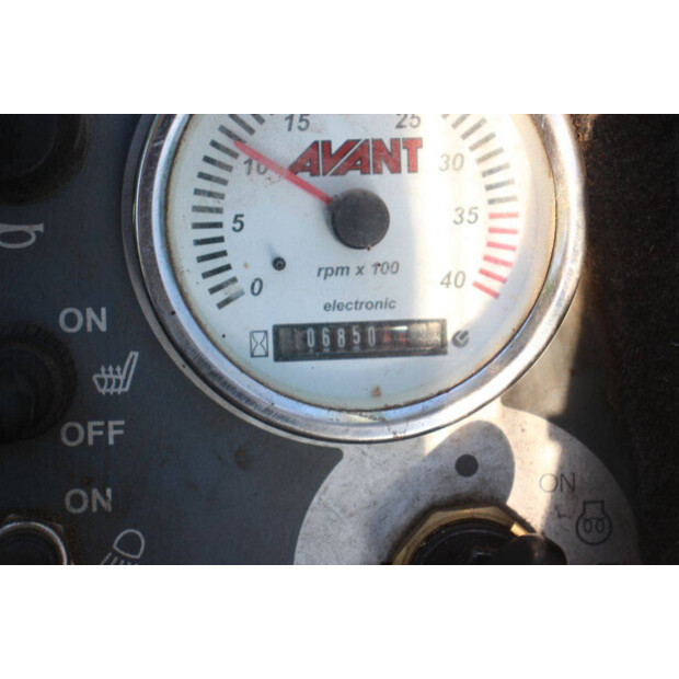 2010 Avant M635-49153316