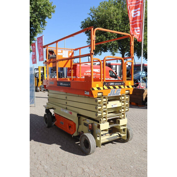 2015 JLG 2646ES-49153401