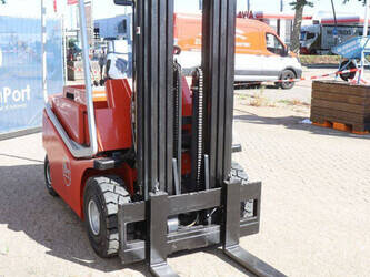 2006-cesab-c4e250v-49153427