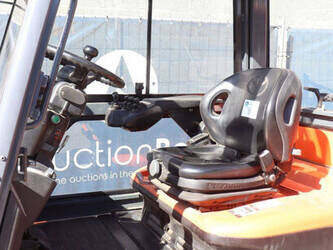 2007-toyota-7fbmf30-1489417-49153474