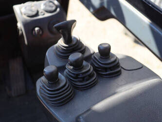 2007-toyota-7fbmf30-1489417-49153479
