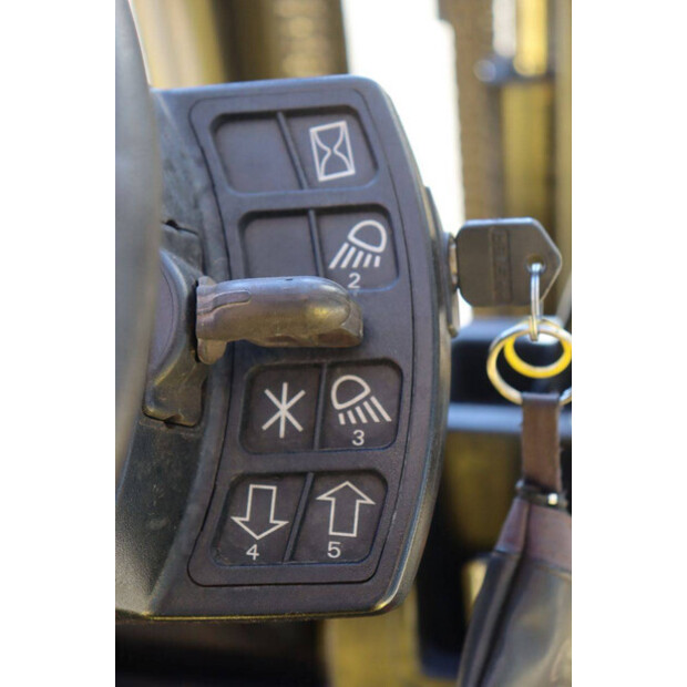 2007 Hyster H3.0FT-49153552