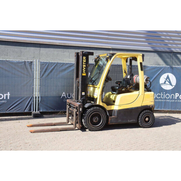 2010 Hyster H2.5FT-49153590