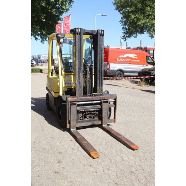 2010 Hyster H2.5FT-49153596