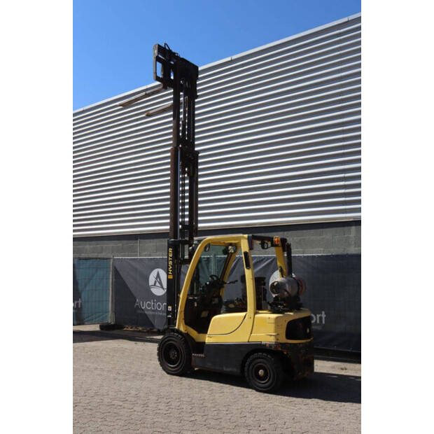 2010 Hyster H2.5FT-49153620