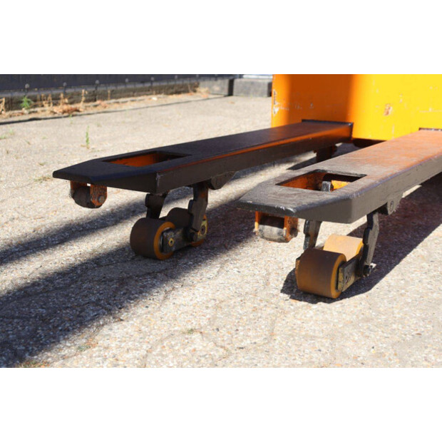 2004 CMP TTE/MOS 30-49153716