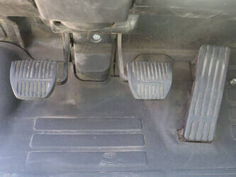 2007-toyota-02-8fgf30-1489428-49153841