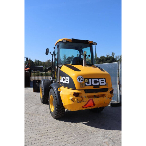 2014 JCB 409 Agri-49153859
