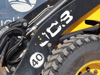 2014-jcb-409-agri-49153867
