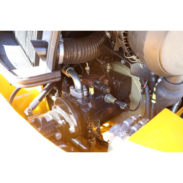 2014 JCB 409 Agri-49153874