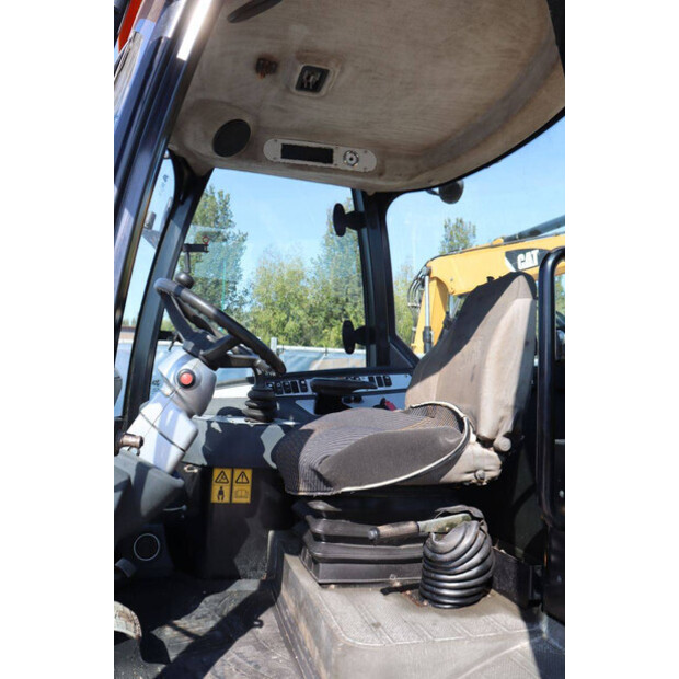 2014 JCB 409 Agri-49153875