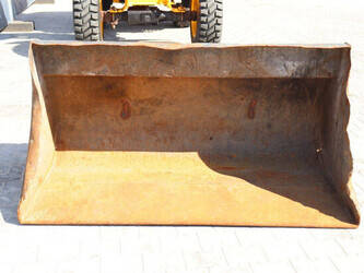 2014-jcb-409-agri-49153895