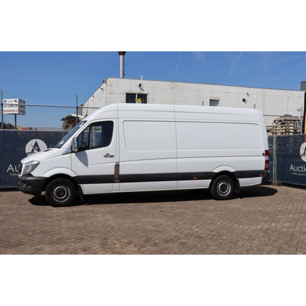 2018 Mercedes-Benz SPRINTER-49153947