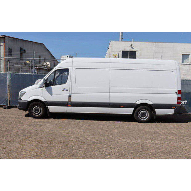 2018 Mercedes-Benz SPRINTER-49153948