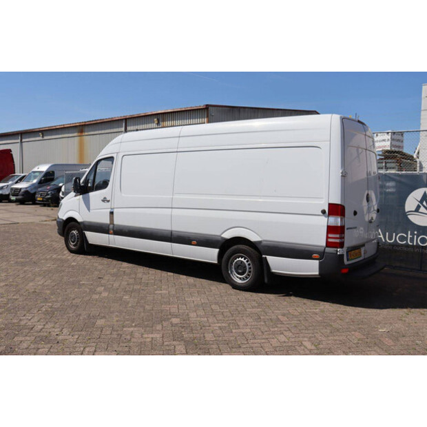 2018 Mercedes-Benz SPRINTER-49153949