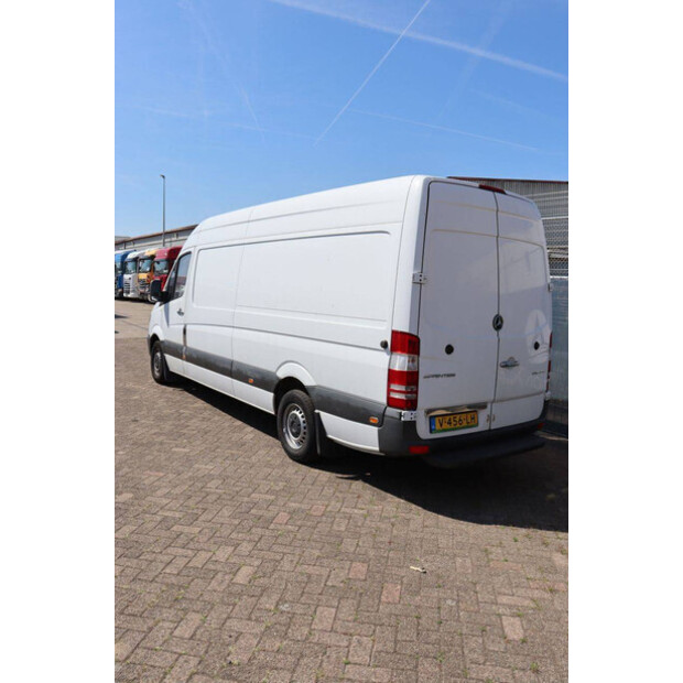 2018 Mercedes-Benz SPRINTER-49153950