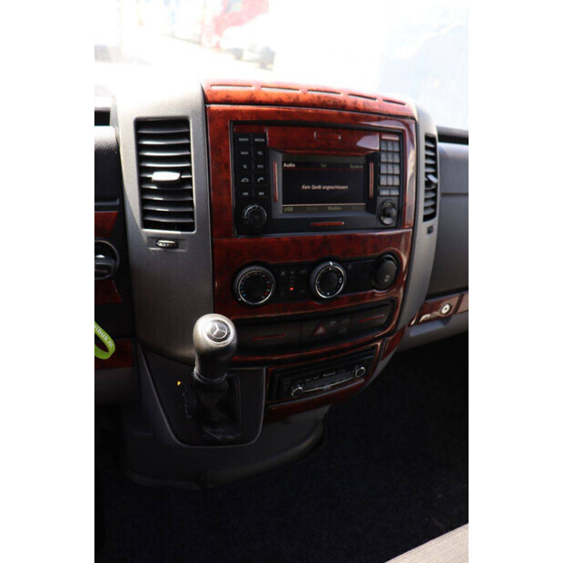 2018 Mercedes-Benz SPRINTER-49153989