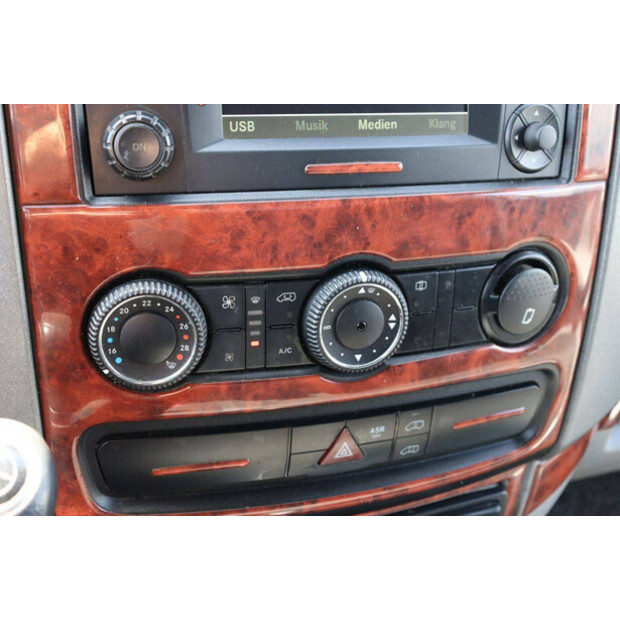 2018 Mercedes-Benz SPRINTER-49153992
