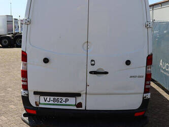 2014-mercedes-benz-sprinter-310cdi-49154001