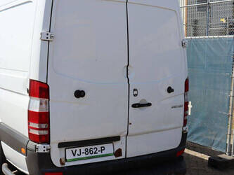 2014-mercedes-benz-sprinter-310cdi-49154012