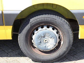 renault-master-1489434-49154107