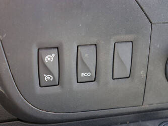 renault-master-1489434-49154138