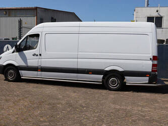 2014-mercedes-benz-sprinter-310cdi-1489435-49154146