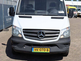 2014-mercedes-benz-sprinter-310cdi-1489435-49154151