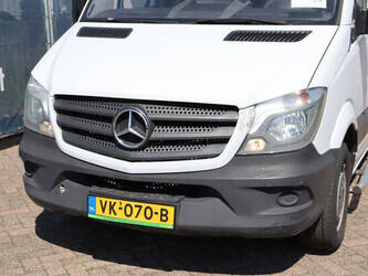 2014-mercedes-benz-sprinter-310cdi-1489435-49154153