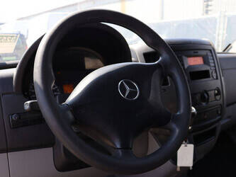2014-mercedes-benz-sprinter-310cdi-1489435-49154178