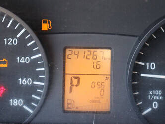 2014-mercedes-benz-sprinter-310cdi-1489435-49154183