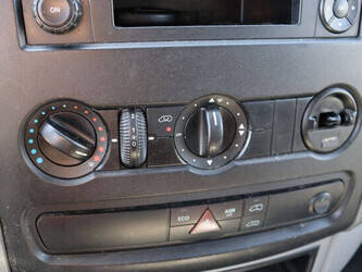 2014-mercedes-benz-sprinter-310cdi-1489435-49154188