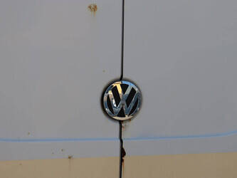 2010-volkswagen-crafter-1489437-49154256