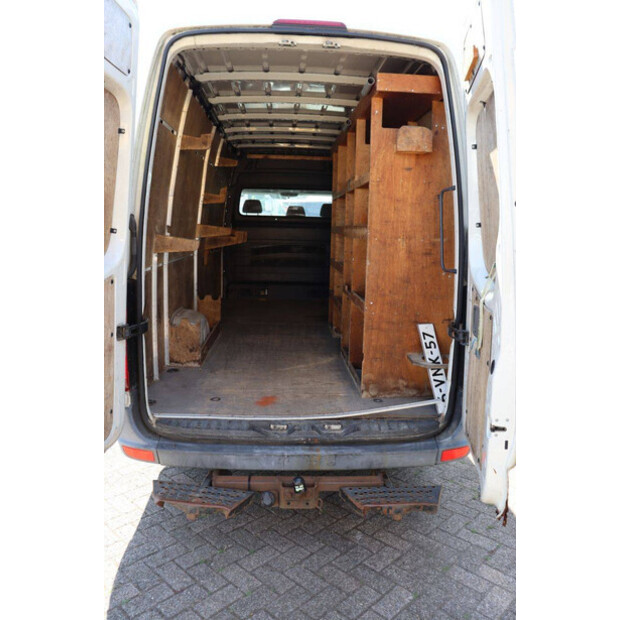 2010 Volkswagen CRAFTER-49154259