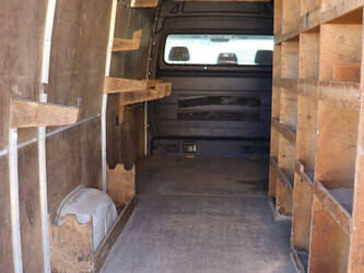 2010-volkswagen-crafter-1489437-49154262